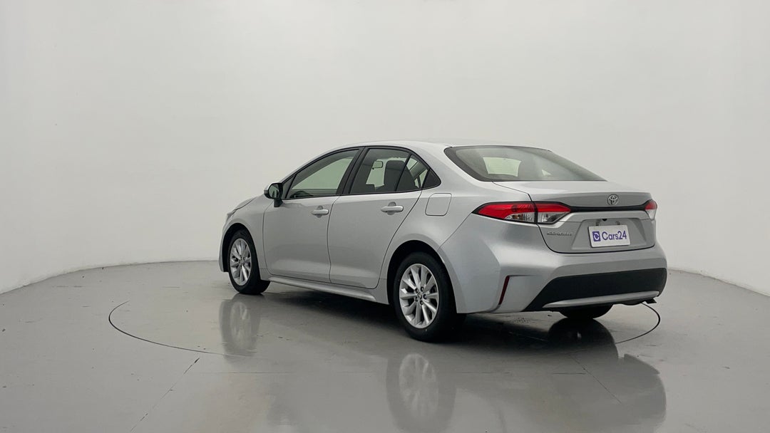 Left Back Diagonal (45- Degree) View