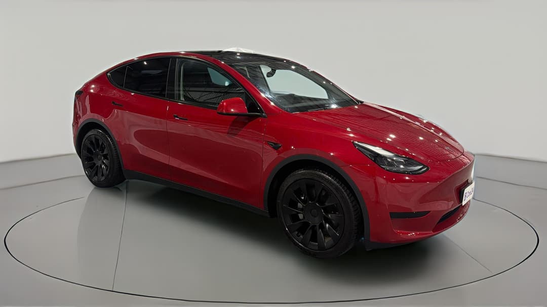 2024 Tesla Model Y Rear-wheel Drive, Automatic, 23489 km, Right Front Diagonal (45- Degree) View