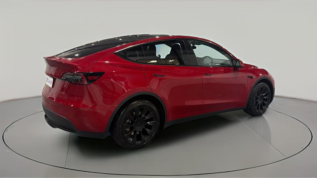 2024 Tesla Model Y Rear-wheel Drive, Automatic, 23489 km, Right Back Diagonal (45- Degree) View