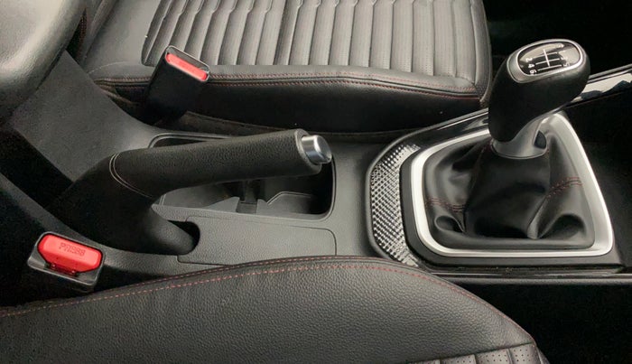 2021 KIA SONET GTX PLUS 1.5, Diesel, Manual, 33,248 km, Gear Lever