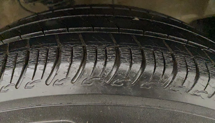 2019 Maruti S PRESSO VXI+, Petrol, Manual, 22,260 km, Left Front Tyre Tread