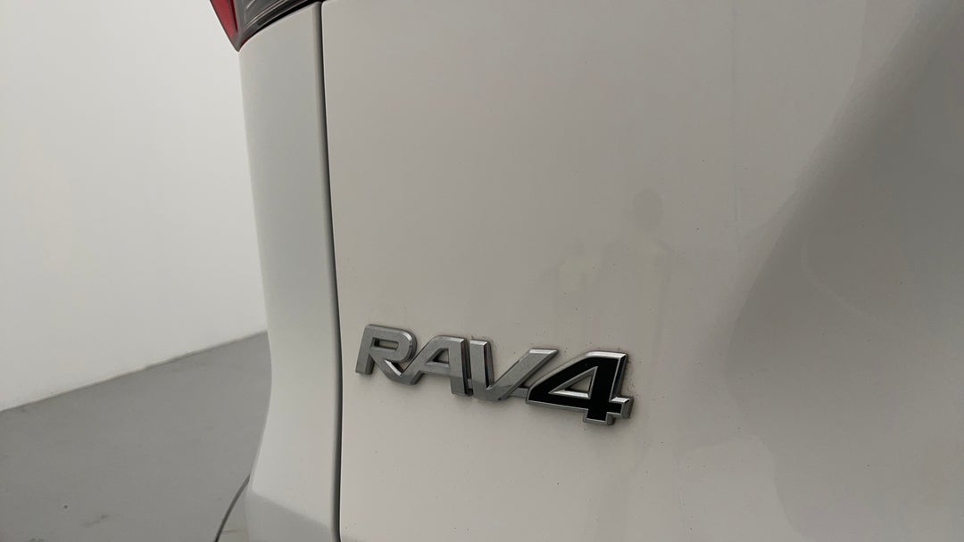 Badge (Boot Left Side)