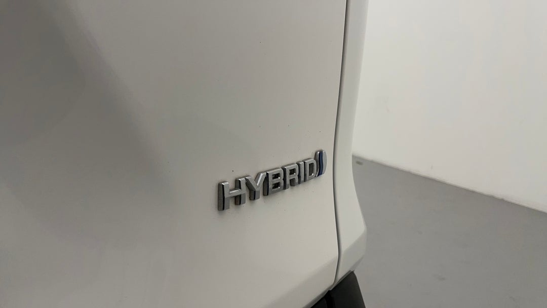 Badge (Boot Right Side)