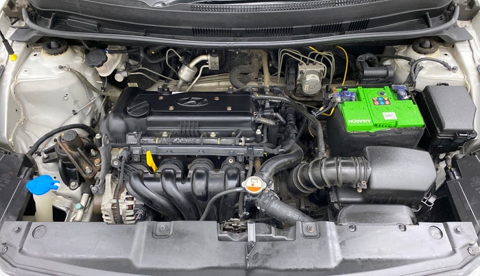 2013 Hyundai Verna FLUIDIC 1.6 SX VTVT OPT, Petrol, Manual, 36,802 km, Open Bonet