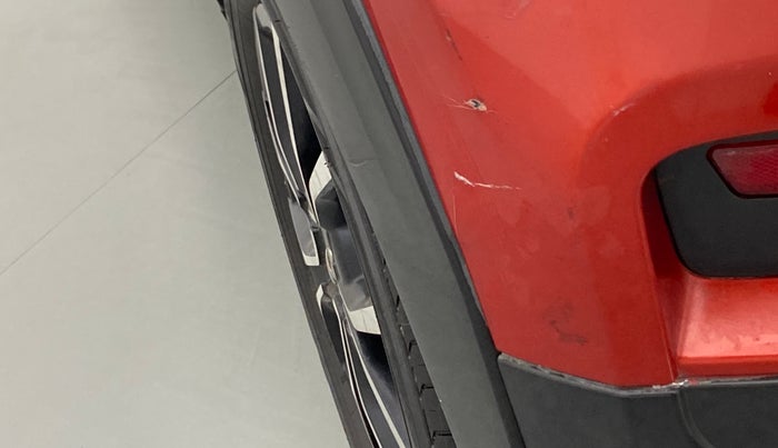 2017 Mahindra KUV 100 NXT K8 6 STR, Petrol, Manual, 27,537 km, Rear bumper - Minor scratches