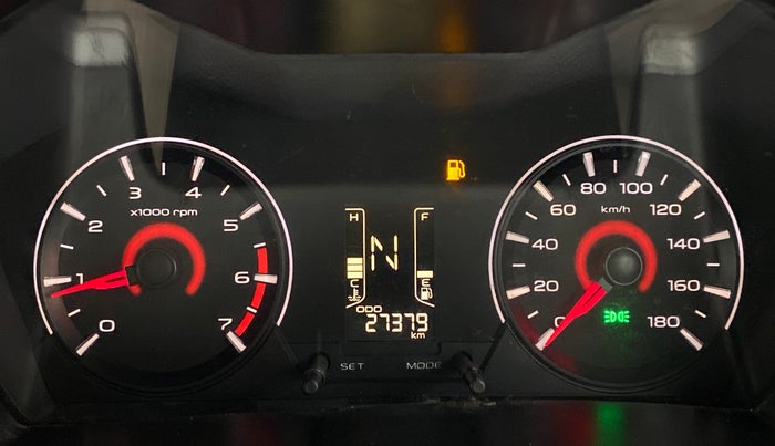 2017 Mahindra KUV 100 NXT K8 6 STR, Petrol, Manual, 27,537 km, Odometer Image