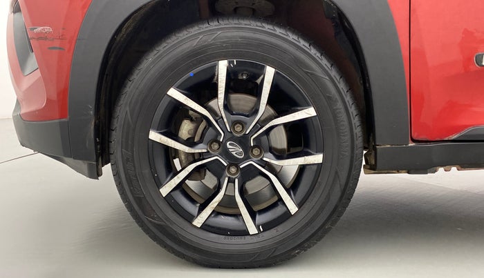 2017 Mahindra KUV 100 NXT K8 6 STR, Petrol, Manual, 27,537 km, Left Front Wheel