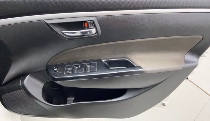 2014 Maruti Swift VXI D, Petrol, Manual, 1,18,396 km, Driver Side Door Panels Controls