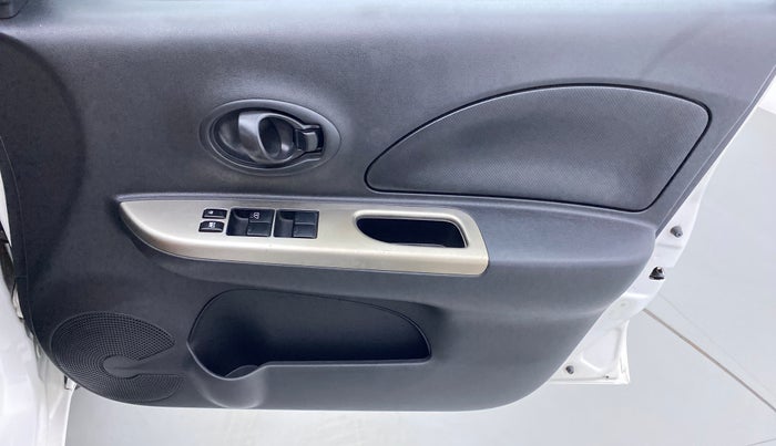 2017 Nissan Micra Active XV, Petrol, Manual, 65,113 km, Driver Side Door Panels Control