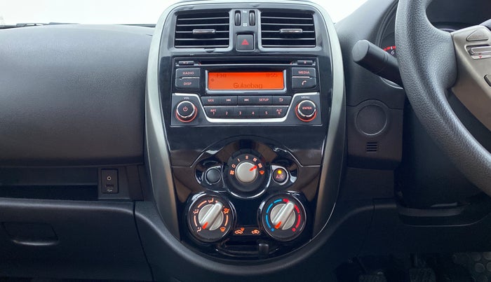 2017 Nissan Micra Active XV, Petrol, Manual, 65,113 km, Air Conditioner