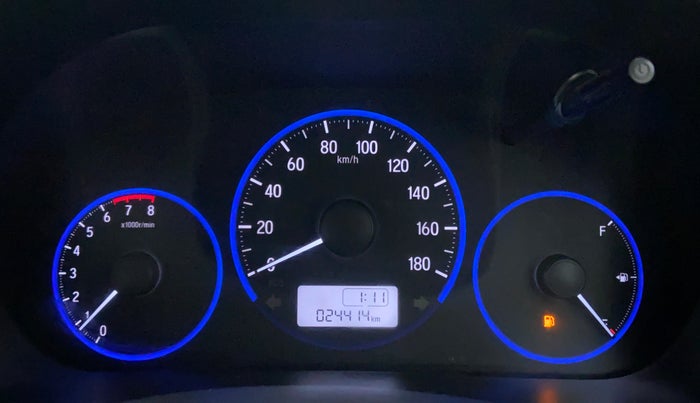 2017 Honda Brio VX MT, Petrol, Manual, 24,414 km, Odometer Image