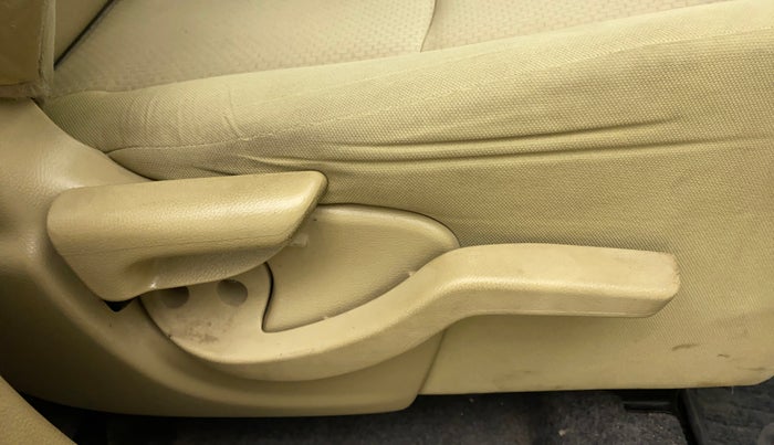 2017 Honda Amaze 1.2L I-VTEC S, Petrol, Manual, 31,433 km, Driver Side Adjustment Panel