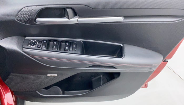 2021 KIA SONET GTX + 1.0 IMT, Petrol, Manual, 22,669 km, Driver Side Door Panels Control