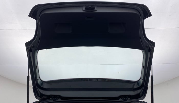 2019 Volkswagen Polo TRENDLINE 1.0L, Petrol, Manual, 32,052 km, Boot Door Open