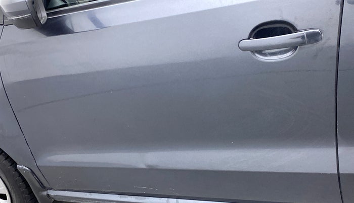 2019 Volkswagen Polo TRENDLINE 1.0L, Petrol, Manual, 32,052 km, Front passenger door - Slightly dented