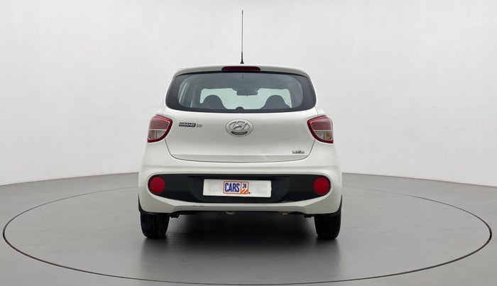2017 Hyundai Grand i10 MAGNA 1.2 KAPPA VTVT, Petrol, Manual, 35,775 km, Back/Rear