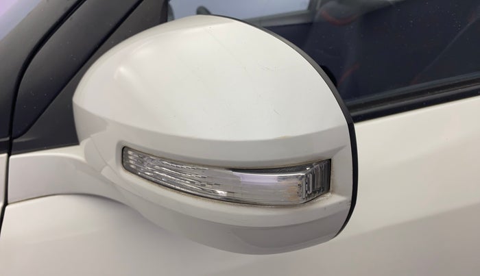 2015 Maruti Swift VDI ABS, Diesel, Manual, 87,316 km, Left rear-view mirror - Mirror motor not working