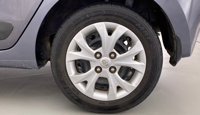 2016 Hyundai Grand i10 SPORTZ 1.2 KAPPA VTVT, Petrol, Manual, 78,457 km, Left Rear Wheel
