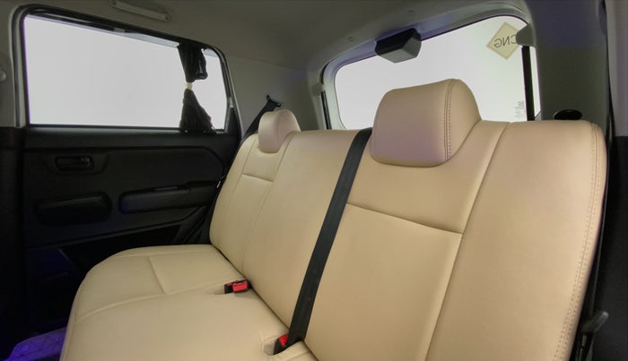 2021 Maruti New Wagon-R 1.0 Lxi (o) cng, CNG, Manual, 46,079 km, Right Side Rear Door Cabin
