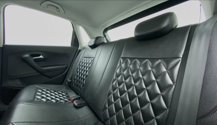 2020 Volkswagen Polo COMFORTLINE PLUS 1.0, Petrol, Manual, 37,911 km, Right Side Rear Door Cabin