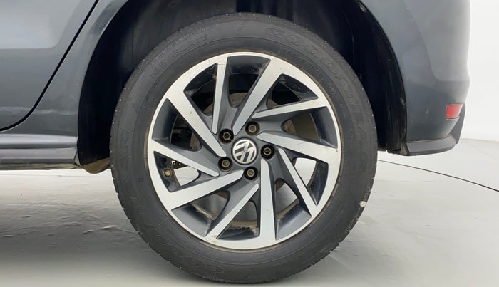 2020 Volkswagen Polo COMFORTLINE PLUS 1.0, Petrol, Manual, 37,911 km, Left Rear Wheel