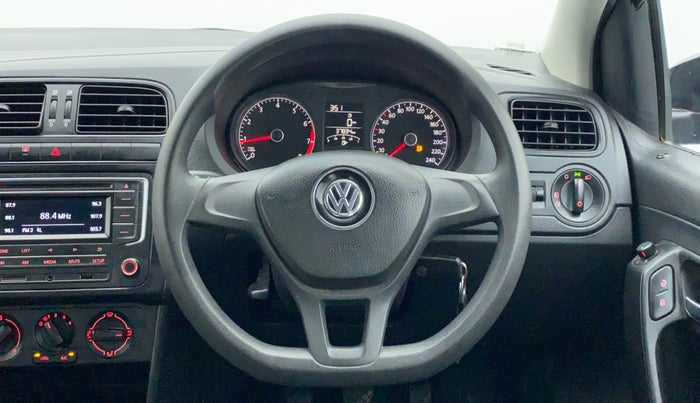 2020 Volkswagen Polo COMFORTLINE PLUS 1.0, Petrol, Manual, 37,911 km, Steering Wheel Close Up
