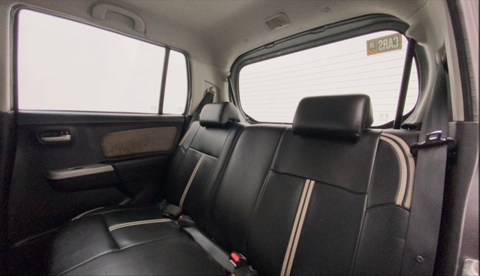2013 Maruti Wagon R 1.0 VXI, Petrol, Manual, 69,202 km, Right Side Rear Door Cabin