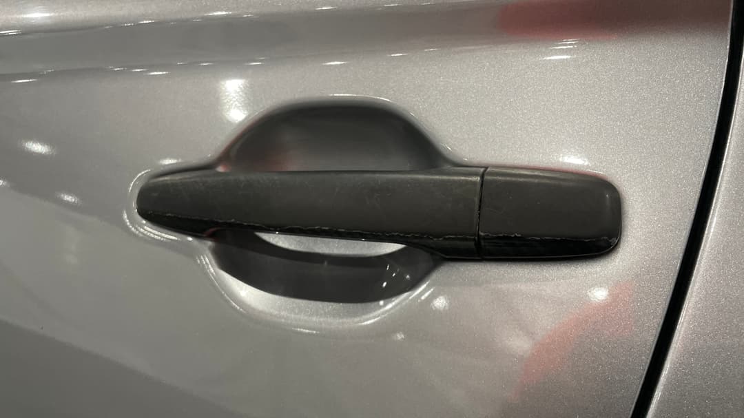 2020 Mitsubishi Outlander Es 7 Seat (2WD), Automatic, 100406 km, Door Handles Rear LHS Scratch