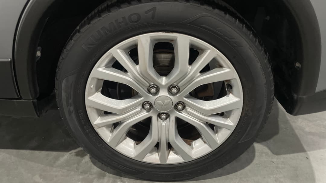 2020 Mitsubishi Outlander Es 7 Seat (2WD), Automatic, 100406 km, Left Rear Wheel