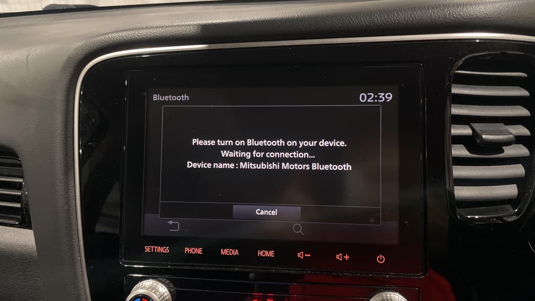 2020 Mitsubishi Outlander Es 7 Seat (2WD), Automatic, 100406 km, Android/Apple Car Play