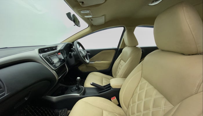 2015 Honda City V MT PETROL, Petrol, Manual, 59,054 km, Right Side Front Door Cabin