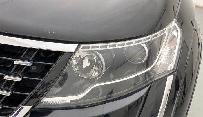 2019 Mahindra XUV500 W7, Diesel, Manual, 70,236 km, Left headlight - LED not working
