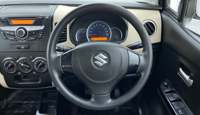 2017 Maruti Wagon R 1.0 VXI, Petrol, Manual, 25,082 km, Steering Wheel Close Up
