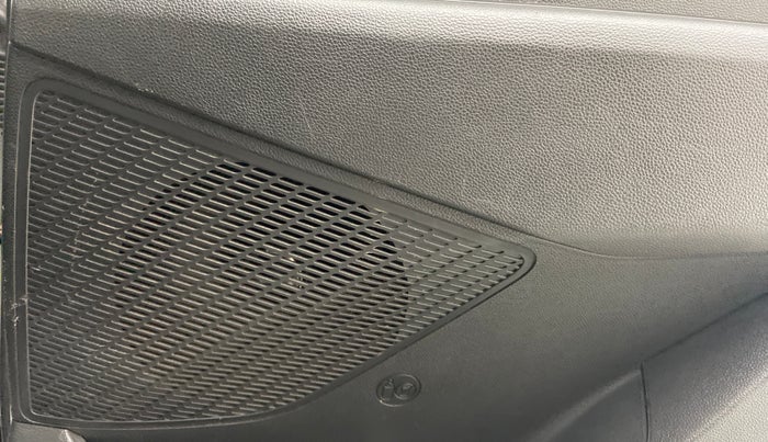 2017 Hyundai Creta 1.6 CRDI SX PLUS AUTO, Diesel, Automatic, 99,588 km, Infotainment system - Rear speakers missing / not working