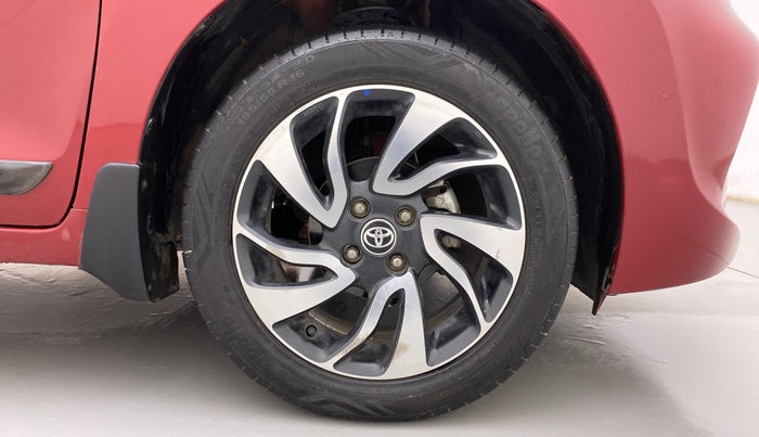 2019 Toyota Glanza V, Petrol, Manual, 52,277 km, Right Front Wheel