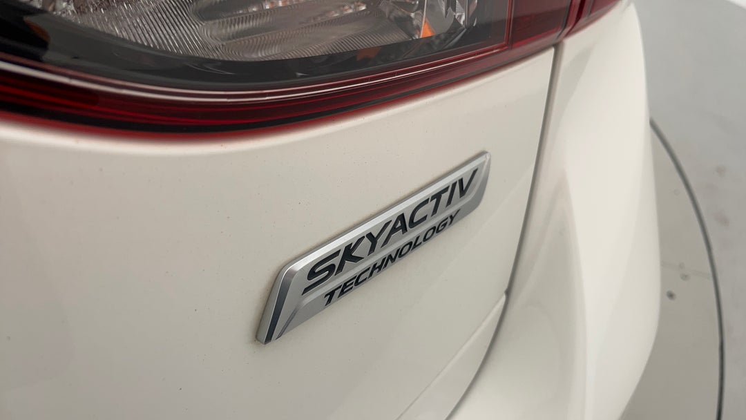 Badge (Boot Right Side)