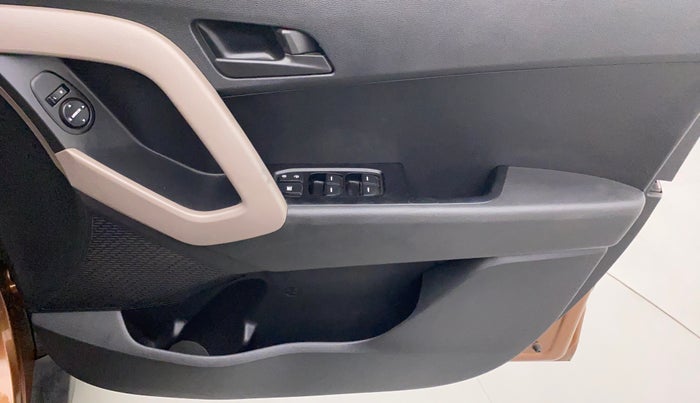 2017 Hyundai Creta E PLUS 1.6 PETROL, Petrol, Manual, 96,135 km, Driver Side Door Panels Control