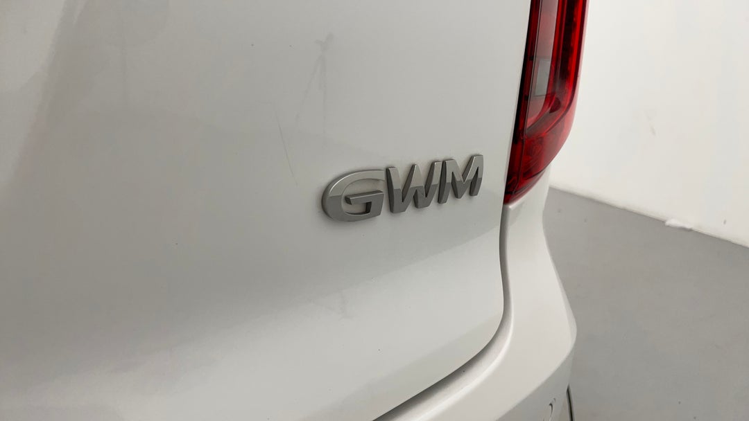 Badge (Boot Right Side)