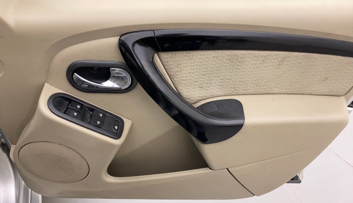 2014 Nissan Terrano XV 110 DIESEL, Diesel, Manual, 43,866 km, Driver Side Door Panels Control
