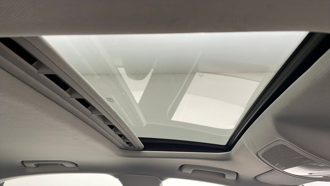 Interior Sunroof/Moonroof