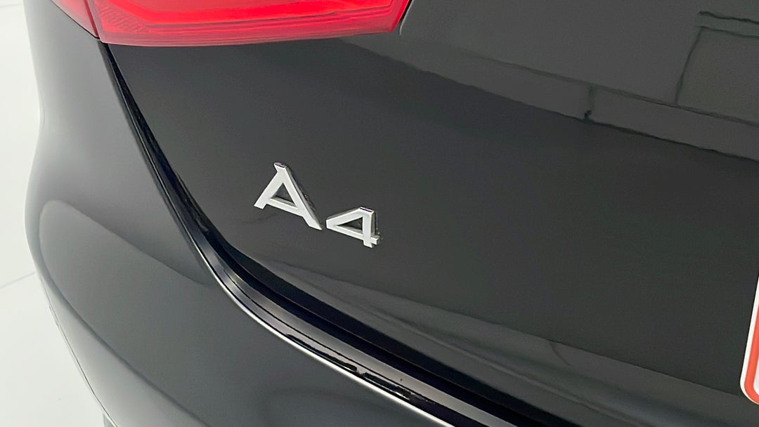 Badge (Boot Left Side)