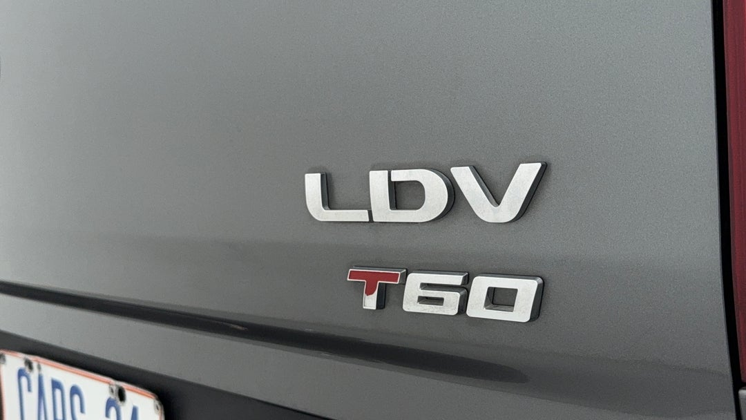 Badge (Boot Right Side)