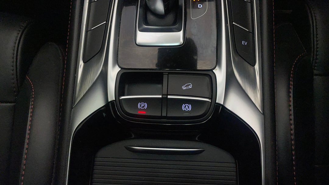 2022 MG HS +ev Phev Excite, Automatic, 6849 km, Handbrake