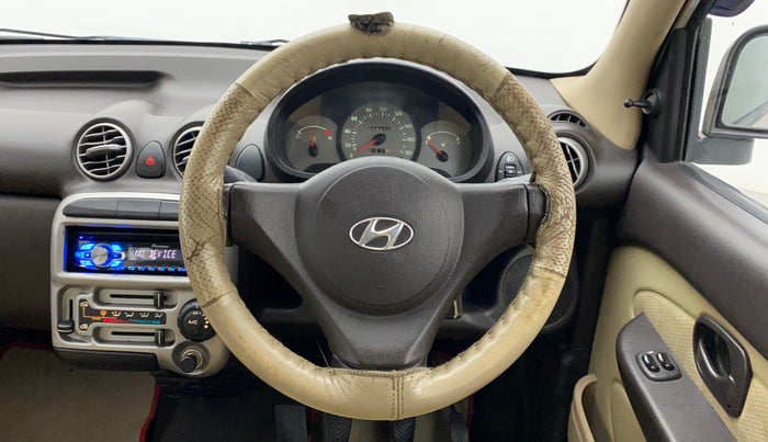 2011 Hyundai Santro Xing GLS, Petrol, Manual, 58,827 km, Steering Wheel Close Up
