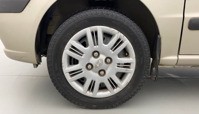 2011 Hyundai Santro Xing GLS, Petrol, Manual, 58,827 km, Left Front Wheel