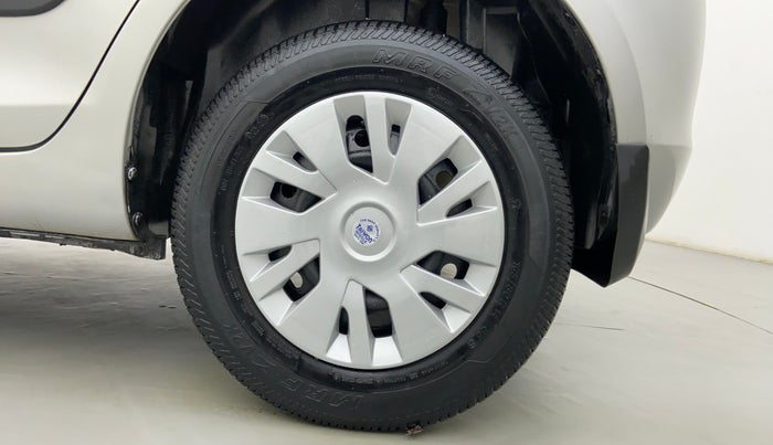 2015 Maruti Swift VXI D, Petrol, Manual, 36,671 km, Left Rear Wheel