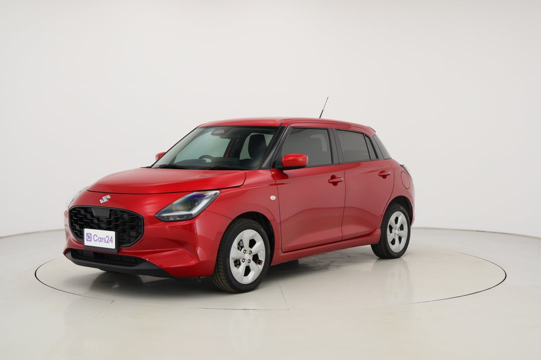 2024 Suzuki Swift Hybrid Plus, Automatic, 31166 km, Left Front Diagonal (45- Degree) View