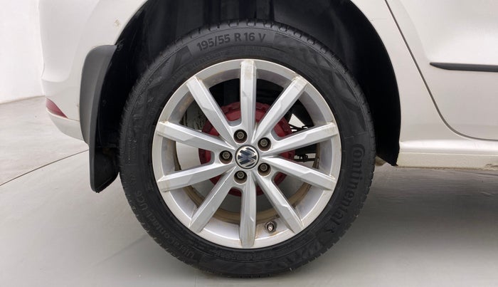 2017 Volkswagen Polo GT TSI 1.2 PETROL AT, Petrol, Automatic, 41,544 km, Right Rear Wheel