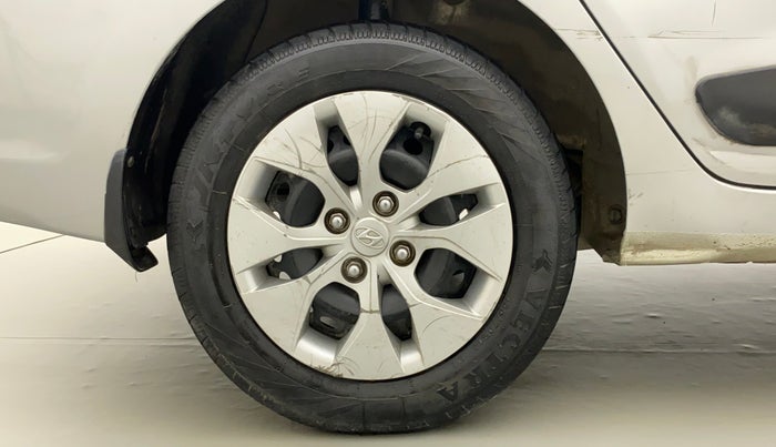 2014 Hyundai Xcent BASE 1.2, CNG, Manual, 49,273 km, Right Rear Wheel