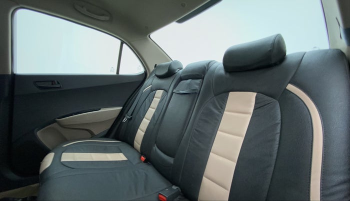 2017 Hyundai Xcent E PLUS, Petrol, Manual, 94,525 km, Right Side Rear Door Cabin